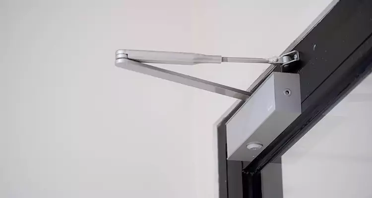 Screen Door Closer Repair in Eustis, FL