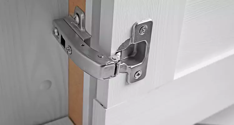 Shower Door Hinge Replacement in Eustis, FL