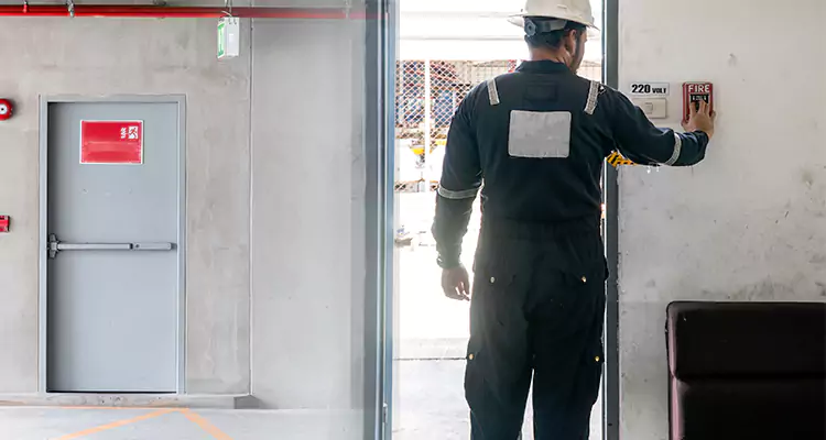 Emergency Fire Exit Door Repair in Eustis, FL