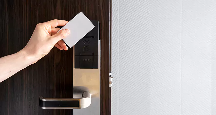 Why Choose Us for Hotel Keycard Lock Repair in Eustis, FL?