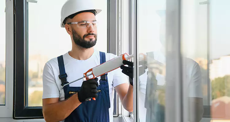 Retractable Screens Repair for Patio in Eustis, FL