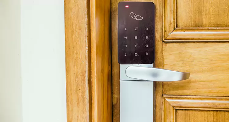 Keyless Hotel Door Locks Repair in Eustis, FL