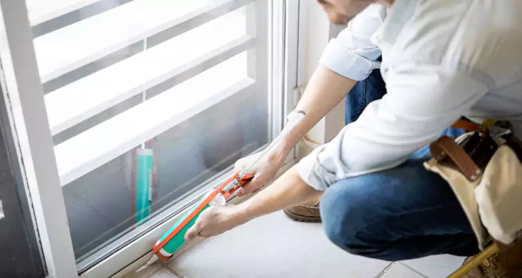 Dap Window Caulk Repair in Eustis, FL